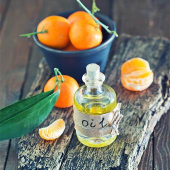 Tangerine Oil for muscle relaxation and body massage